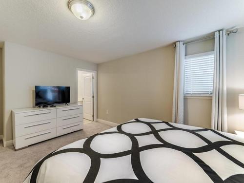 Solterra Resort Gold - T86 Holiday Home