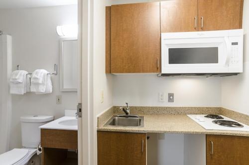 Aparthotel Hometowne Studios Denver - Glendale/ Cherry Creek