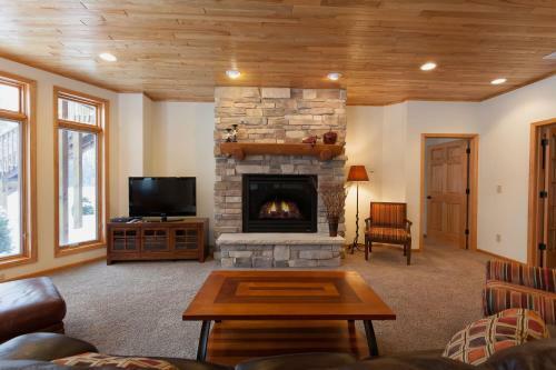 Apartamento Copperwood #9 - Hiller Vacation Homes Condo