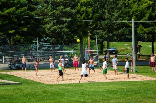 Plymouth Rock Camping Resort Park Model 21