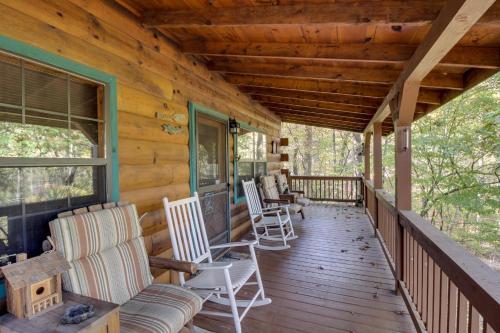 Tree Song Mountain Creek Cabin