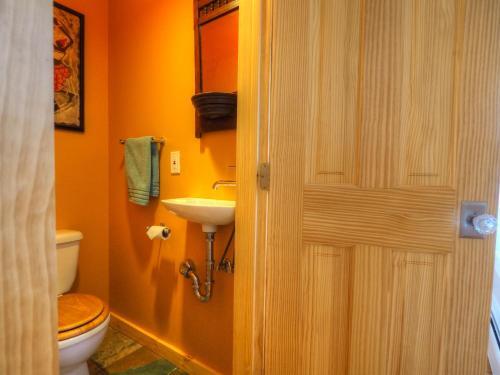New! Edelweiss Mountain Haus -- E.v. Reg # 3386 Cottage