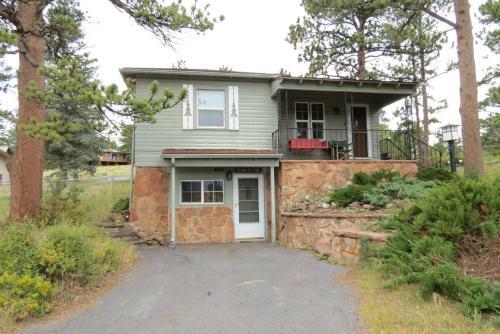 Black Bear Cottage
