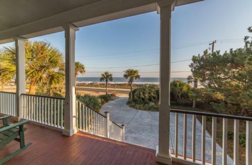 East Ashley Avenue 1414 - Trade Winds Home