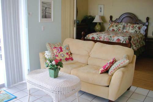 Estero Beach & Tennis #506a Apartment