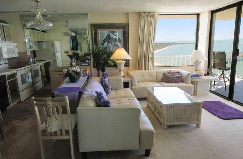 Lovers Key Beach Club #1102 Apartment