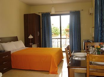 Anna Hotel Apartments