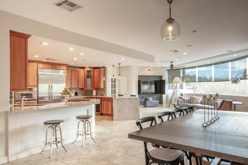 Extravagant Fountain Hills Estate Home