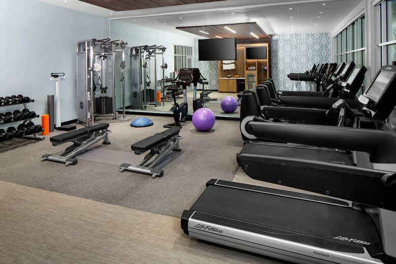 Hotel Indigo Gainesville-celebration Pointe