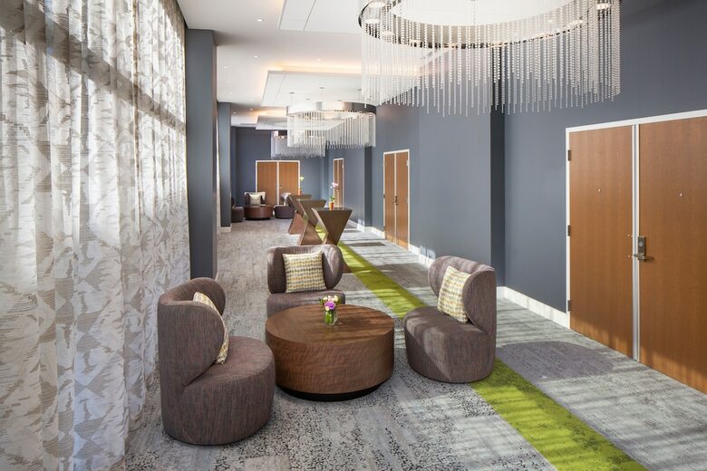 Hotel Indigo Gainesville-celebration Pointe