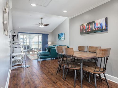 Apartamento 7000 Seawall Blvd Condo Unit 336