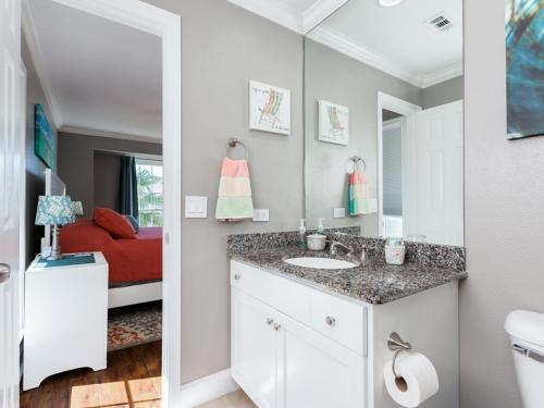 Apartamento 7000 Seawall Blvd Condo Unit 336