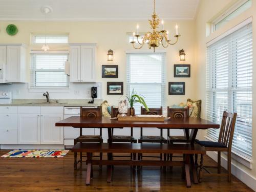 Once Upon A Tide Home