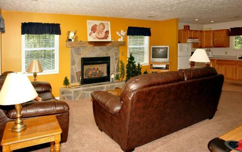 Angel's Roost #1320 - Two Bedroom Cabin