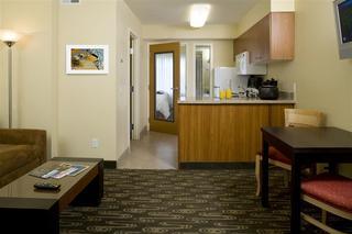 Hotel Best Western Navigator Inn & Suites