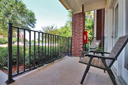 Emerald Greens 3701 Apartment