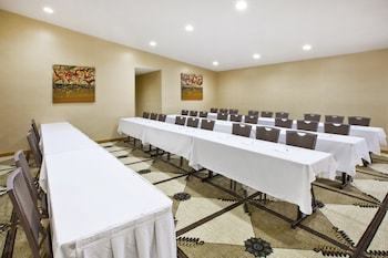 Hotel Holiday Inn Express Detroit Warren