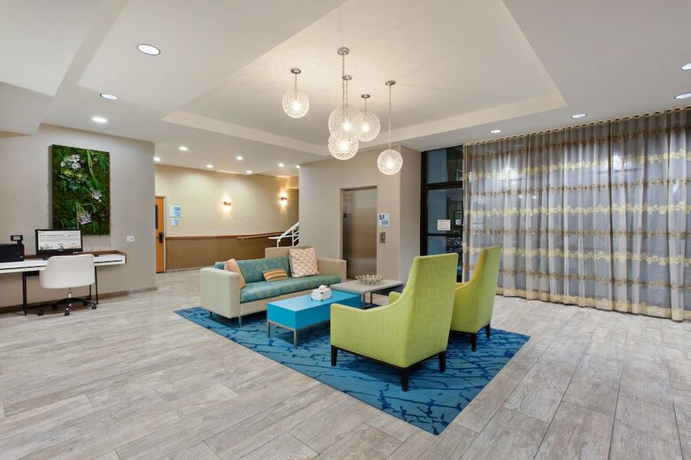 Hotel Holiday Inn Express Newport Beach