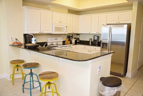 Apartamento Crystal Shores West 505 Condo