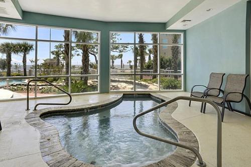 Legacy I 1306 Penthouse - Three Bedroom Apartment