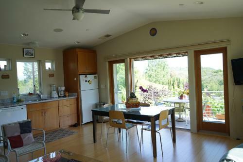 Dry Creek Villa