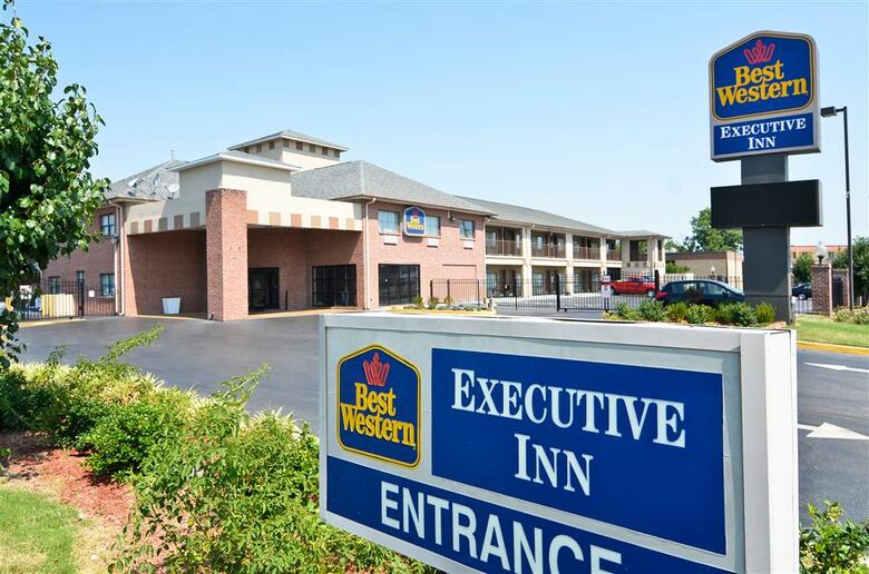 Hotel Quality Inn Airport I-240
