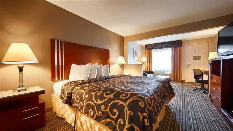 Hotel Quality Inn Airport I-240