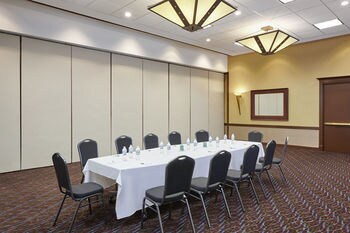 Hotel Holiday Inn Matteson Conference Center