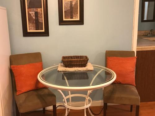 Apartamento Waikiki Whale Watcher Apts 702a