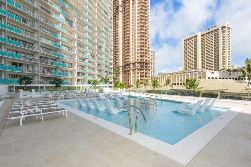 Ilikai Tower 527 Yacht Harbor View 1br