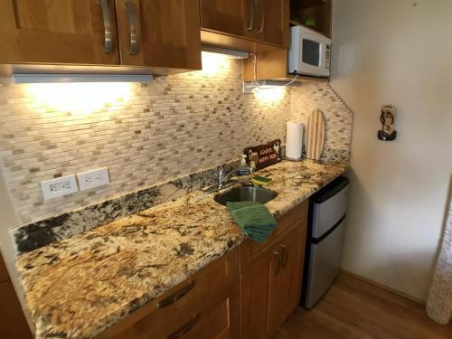 Apartamento Kuhio Village Condominium 1002a