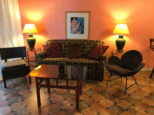 Apartamento Waikiki Whale Watcher Apts 501b