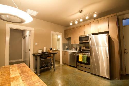 Casa Del Stoke-rvr Vw-ac-3br/3b