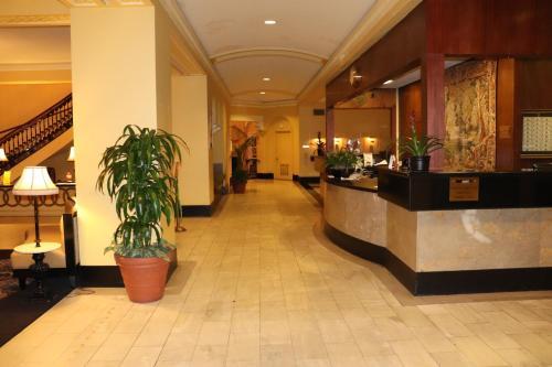 Arlington Resort Hotel & Spa