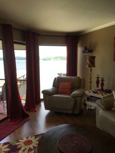 Aparthotel Willow Beach Condo