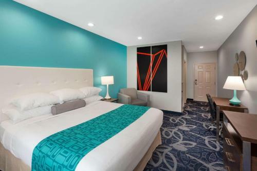 Hotel Howard Johnson By Wyndham Houston Willowbrook