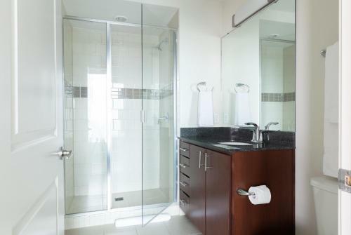 Apartamento Downtown Housky One-bedroom 1604