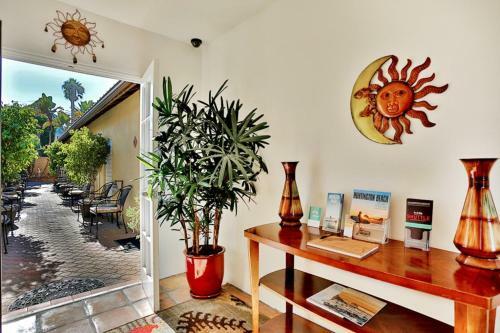 Beso Del Sol-huntington Beach #10 Home