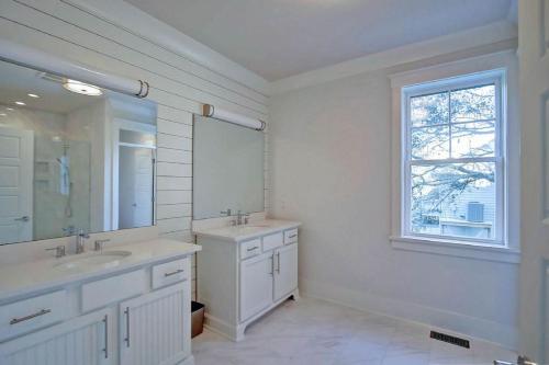 2301 Palm Boulevard Home