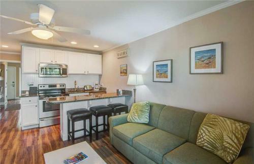 Sea Cabin 137-c