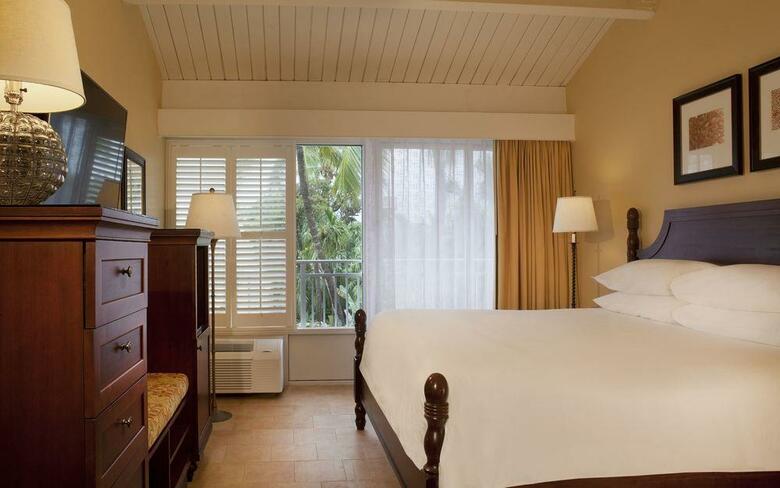 Hotel Pier House Resort And Caribbean Spa