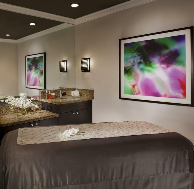Hotel Pier House Resort And Caribbean Spa