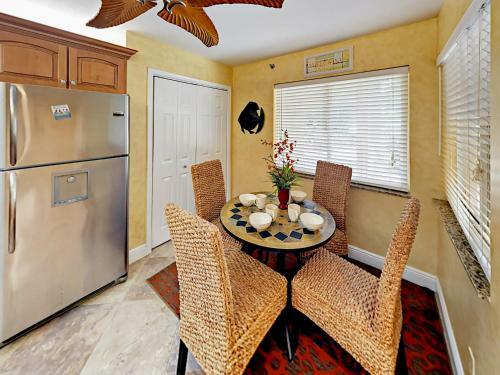 Apartamento 275 Palm Avenue Condo Unit #b102