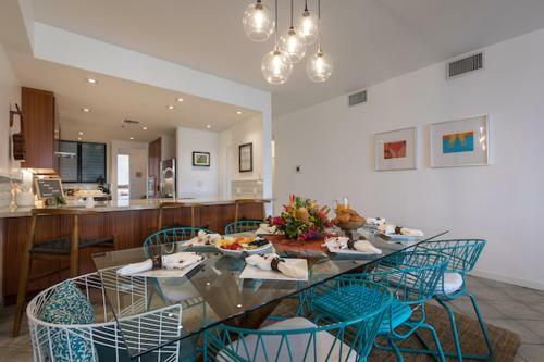 Apartamento New! Updated! Modern, Maui Beachfront With Central A/c Condo