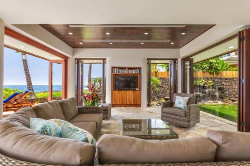 Villa Blue Water At Kona Bay Estates