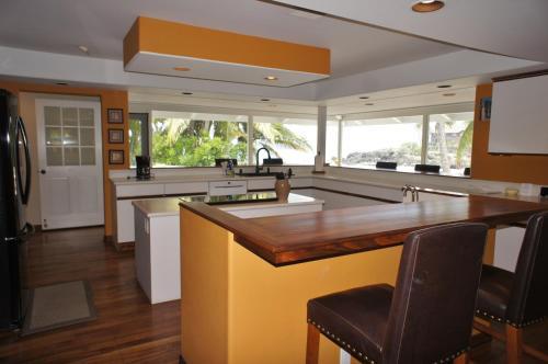 Villa Bay Watch