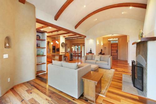 Casa De Azel