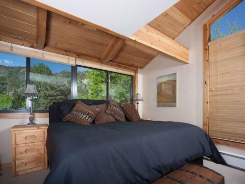 Ketchum Treehouse