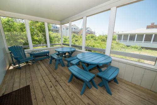 Beach Realty Saltaire #11