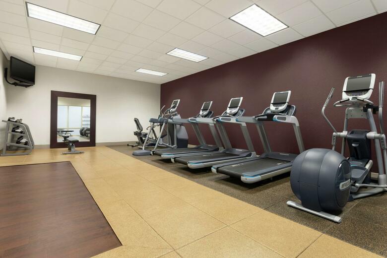 Embassy Suites Huntsville - Hotel & Spa